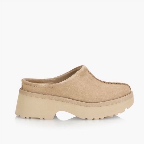 UGG Shoes - ⭐️NWOB UGG New Heights Clog. Size 10⭐️